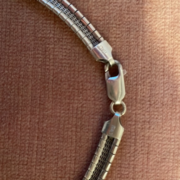 Italian Sterling silver Omega necklace - Picture 3 of 5